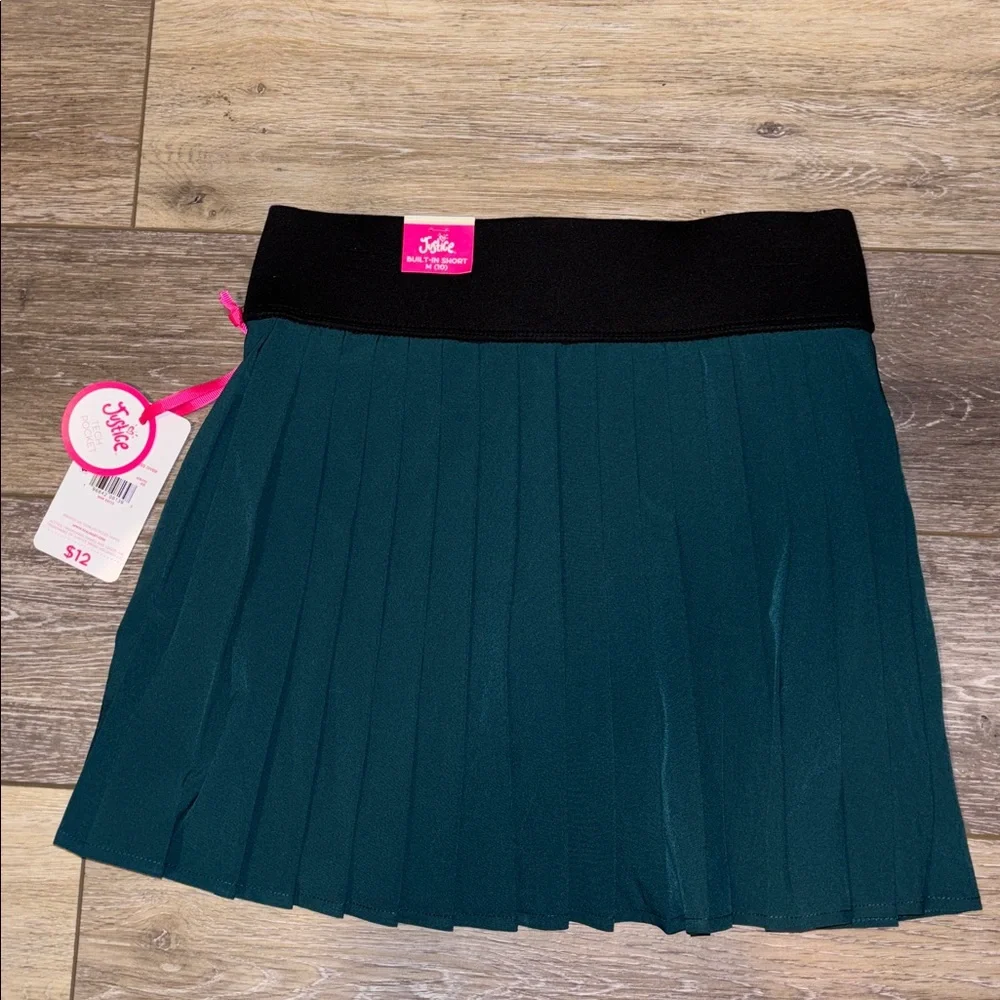 Justice Pleated Skort Size Medium (10)